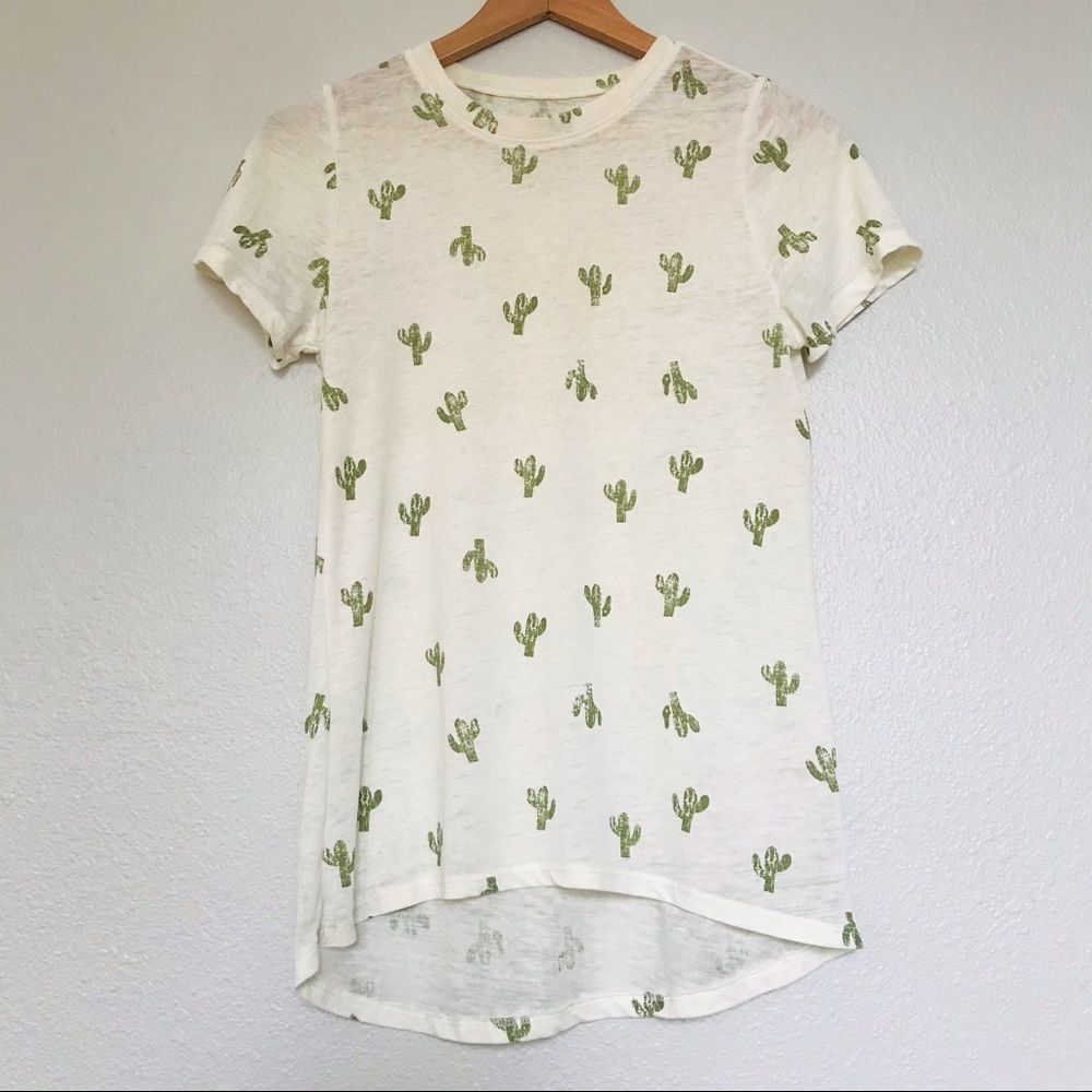 Zoe + Liv Saguaro Cactus White T-shirt, S